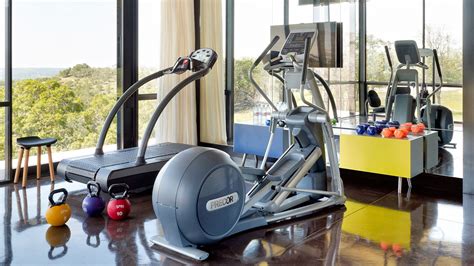 10 Home Gyms That Will Inspire You To Sweat