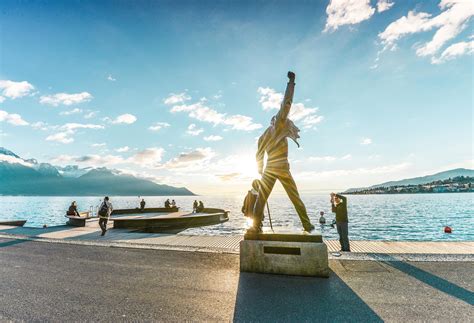 Freddie Mercury Statue - Montreux Riviera