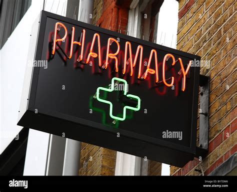 Drug Store Sign Stock Photos And Drug Store Sign Stock Images Alamy