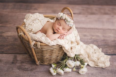 Kelly Kristine Photography Newborn Baby Girl And Flowers Baby Girl Newborn Pictures Baby