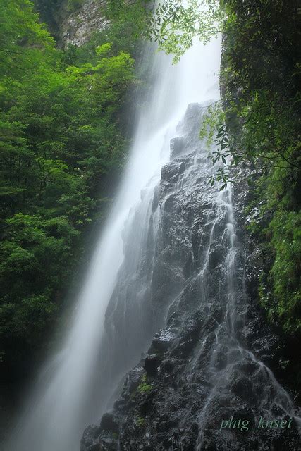 Side View Of The Waterfall Flickr Photo Sharing