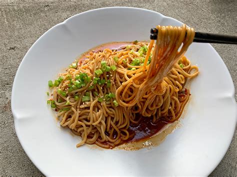 When you eat at the japanese restaurant near your home, you probably get a i've been traveling, and living, in japan since 1998 and i don't think i've ever seen more than 3 people use chopsticks the correct way. sesame noodles with chopsticks | The Mala Market | Inspiration & Ingredients for Sichuan Cooking
