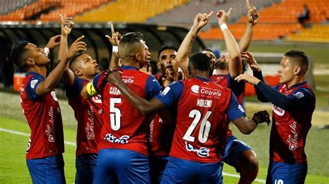 A tan solo unas cuantas horas para el pitazo inicial, los 10 países que estarán en competencia presentaron sus nóminas de 28 jugadores convocados, de los cuales hay seis de ellos que se ganaron un lugar en la copa, gracias al buen presente en el fútbol colombiano y que estarán con sus respectivas selecciones en busca del título de naciones más importante de sudamérica. Programación de los cuartos de final de la Copa BetPlay ...