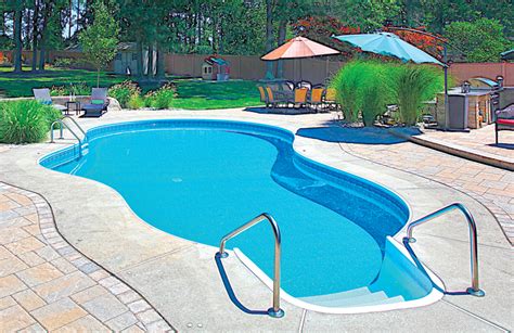 What Is A Vinyl Liner Swimming Pool And Your Options For One 2022