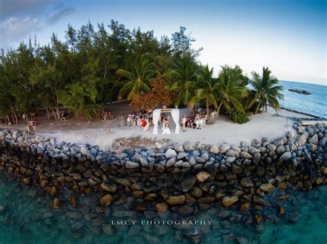 Hai navigato fino a qui per trovare informazioni su key west wedding? Key West's Best Beach, Wedding Ceremony & Reception Venue ...