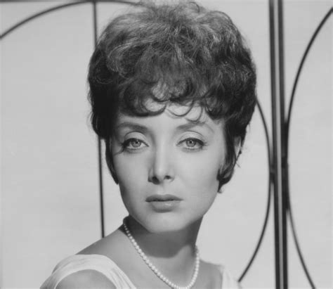 Chilling Facts About Carolyn Jones Hollywoods Macabre Icon Page 22