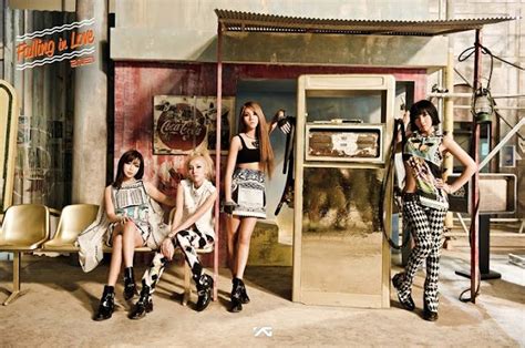 2ne1 Achieves An All Kill On Music Charts With Falling In Love