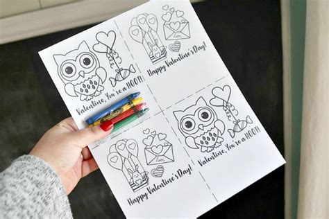 DIY Crayon Valentines (Free Printable Included)