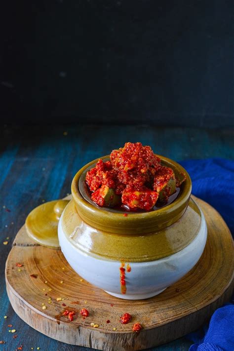 Avakkai Pickle Recipe How To Make Andhra Style Avakaya Mango Pickle