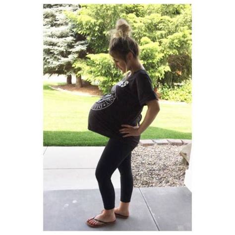 Pregnantextreme Pregnant Big Pregnant Pregnant With A Girl