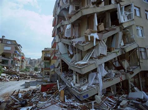 Recent and latest earthquake data, study, awareness, education and preparation. 20 Of The Most Terrifying Earthquakes To Shake Mother Earth