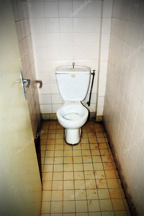 Dirty Public Toilet — Stock Photo © Mirage3 21124187