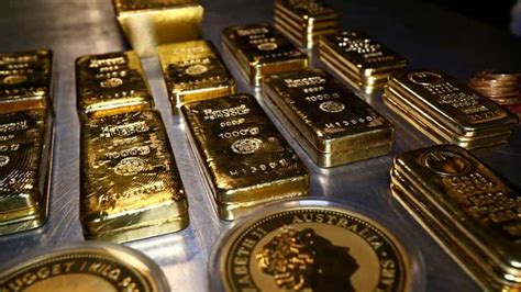 Gold Drops Rs 38 To Rs 4757610 Gms On Rupee Appreciation Silver