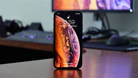 Download Iphone Xs Xs Max Live Wallpapers On Your Older Iphone