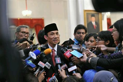 Presiden Jokowi Berhentikan Archandra Tahar Dari Jabatan Menteri Esdm