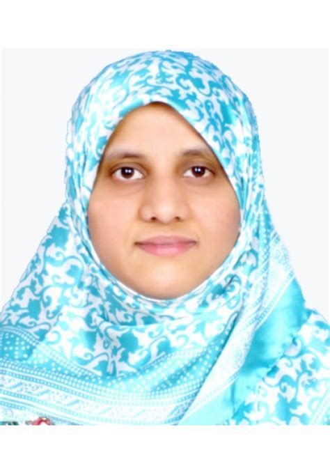Dr Mrs Safina Yasir Md Unani Doctor Consulatation Islamic Shop