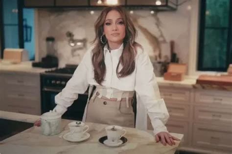 Dont Fall For The Fake Jennifer Lopez Le Creuset Giveaway Scam