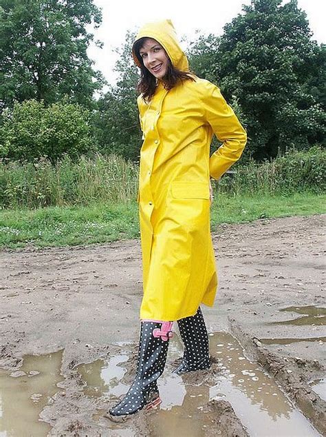 Outstanding Mac Photos 84 Rain Wear Raincoat Jacket Rainwear Fashion
