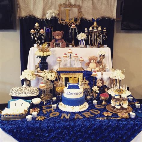 Blue candy for baby shower. Royal theme baby shower. prince cake with crown. Royal ...