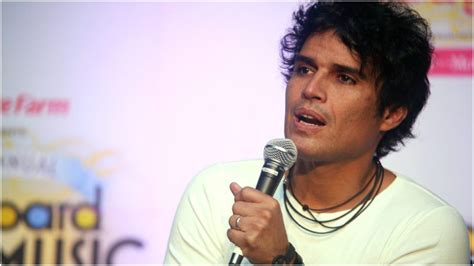 Muere Pedro Suárez Vertiz Cantante De Los Globos Del Cielo Noticias De El Salvador