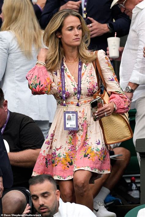 kim sears wows in a pink floral minidress as she cheers on husband andy murray at wimbledon