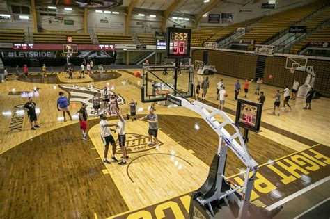 ‘more Than Just Xs And Os Wmu Mens Basketball Holds Camp For People