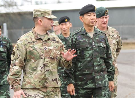 Royal Thai Army Visits I Corps Learns All About Strykers Article