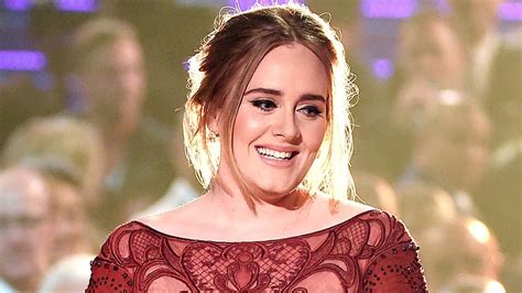 Adele Reveals Secret Twitter Account Tells Dirty Jokes At Show In Australia Youtube
