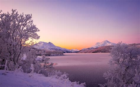 Wallpaper Norway Scandinavian Mountains Lake Winter Thick Snow