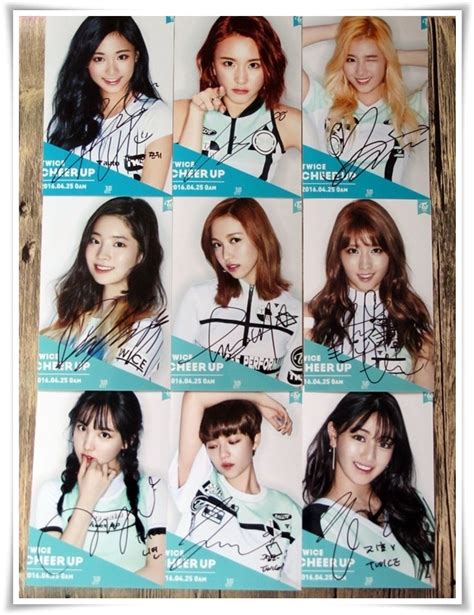 Twice Autographed Page Two Signed Original Photo 9 Photos Set Blue Version46 Inches Collection