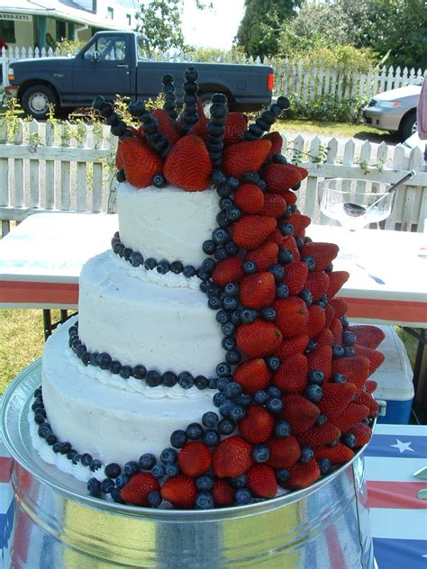 Fourth of July wedding cake | Fourth of july cakes, Summer ...