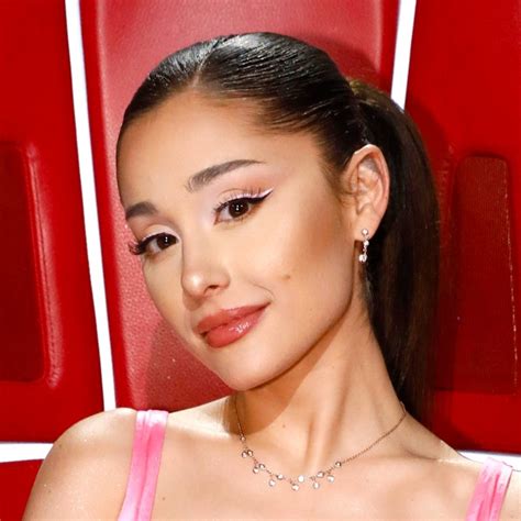 Ariana Grande Debuts Lavender Hair On Instagram Allure