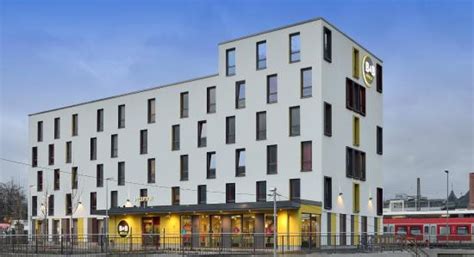 Unser modernes haus mit großem terassengelände liegt direkt am schlosspark des. B&B HOTEL BAD HOMBURG - Prices & Reviews (Germany ...
