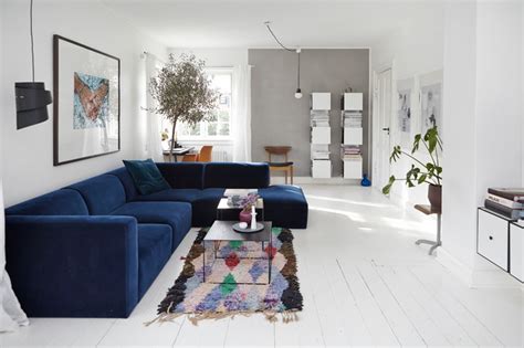 Wohnzimmer wand blau für ihre dachschräge räume unter dem dach sind zwar eine große entdecke jetzt schöne wohnzimmer wand blau. Eine Farbkombi - 6 Styles: Wohnzimmer in Blau, Grau und Weiß