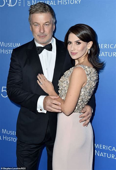 Alec Baldwin And Wife Hilaria Open Up About Their Miscarriage Daily Mail Online