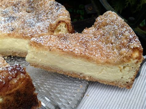 Einen leckeren mandarinen schmand kuchen. Ein Quarkkuchen wie aus alten Zeiten, einfach und lecker ...