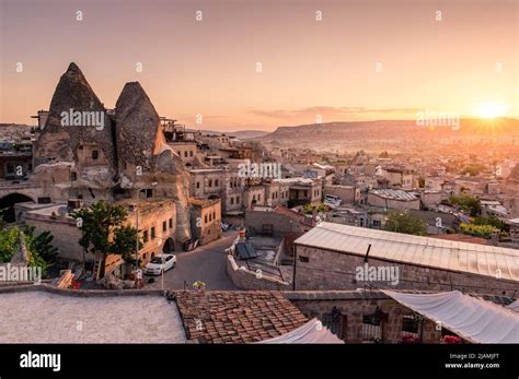 Cappadocia Sunrise Over The City Of Göreme Stock Photo Alamy