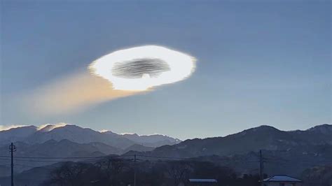 Ominous Ufo Like Cloud Looms Over Japan