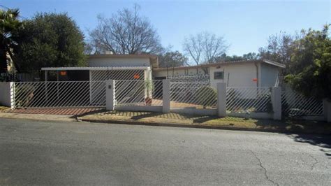 Standard bank phone and map of address: Standard Bank EasySell 3 Bedroom House for Sale in ...