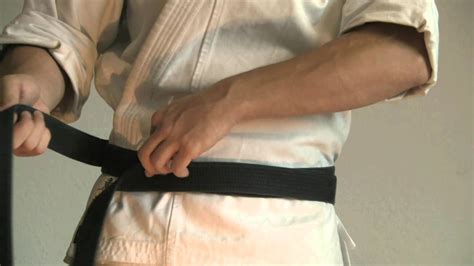 WiĄzanie Pasa Karate How To Tie A Karate Belt Youtube