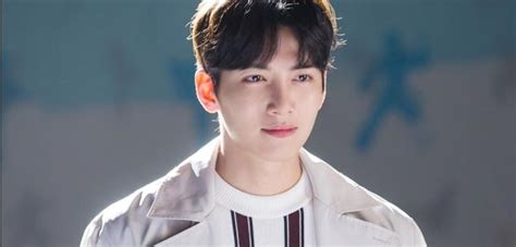 Mau nonton drama ji chang wook terbaru 2020? Talented actor Ji Chang Wook to return to small screen