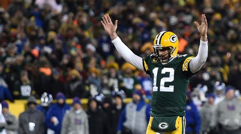 Have your tissues handy because this video will touch your heart. Aaron Rodgers: Packers QB comments on offseason needs - SI ...