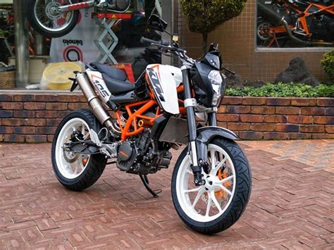 #buyduke390accessories #linkindescription #duke390modified #top5modswe have other bikes accessories and custom parts link video like aboveplease check our. Duke Umbau von Steve Motorcycle Supply - 125/200/390 Duke ...