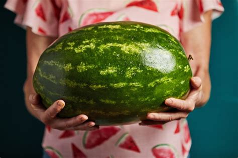 Giant Watermelons Are Summers Treasures Heres How To Store Cut And Use Them The Spokesman
