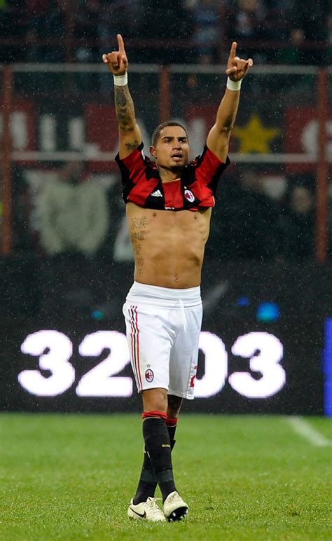 This is kevin prince boateng @ ac milan by gianno boateng on vimeo, the home for high quality videos and the people who love them. Kevin-Prince Boateng Photos Photos - AC Milan v SSC Napoli ...