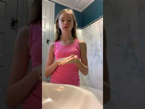 Shower routine nipple slip Rotina da manhã YouTube