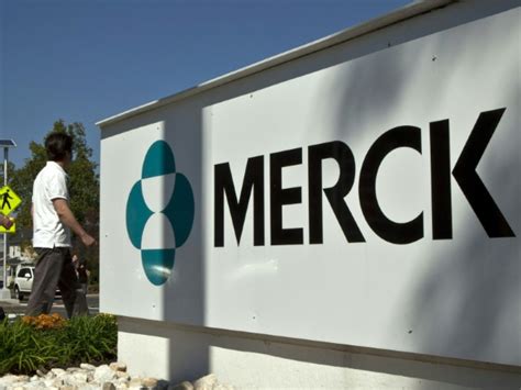 Covid Merck Va Demander Le Feu Vert Pour Une Pilule Réduisant Par Deux