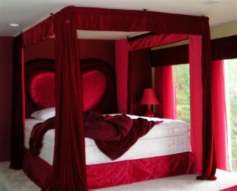 20 romantic red bedroom designs ideas for couples red bedroom decor bedroom red red bedroom design. New Wedly Couple Bedroom Idea with Red Romantic Color ...
