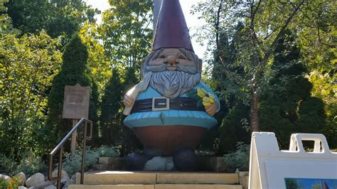 Elwood The World S Largest Concrete Gnome Youtube