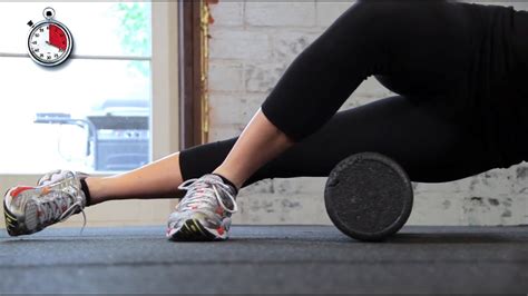 Foam Roller It Band Stretch For Runners Youtube